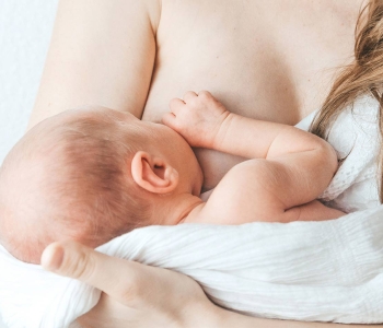 Allaitement : Comment Savoir Si Bébé Mange Assez ? | La Boîte Rose